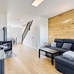 House By Mountain Ways בית נופש *