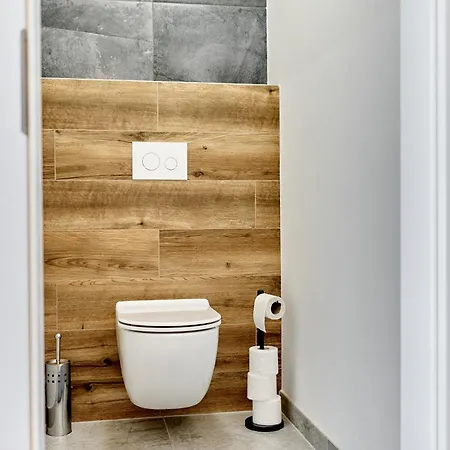 House By Mountain Ways بيت للعطل *